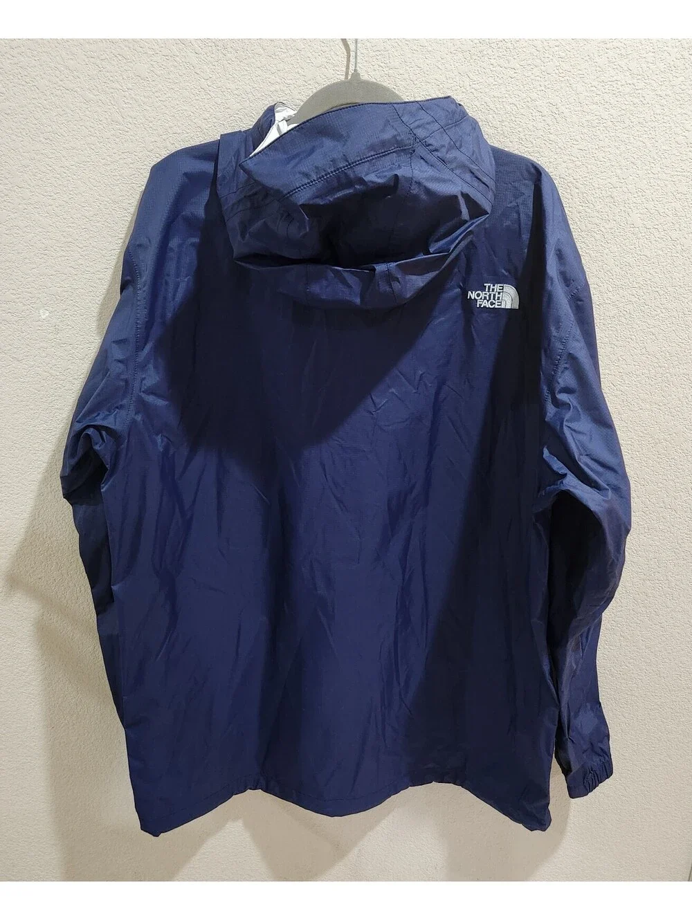 The North Face HyVent 2.5L Jacket Mens XL Navy Blue Hooded Rain Windbreaker Coat